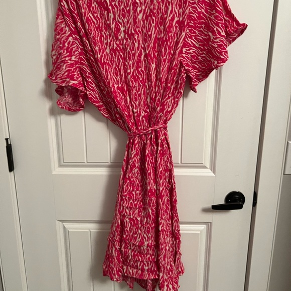 Animal print pink wrap around dress - Picture 2 of 6
